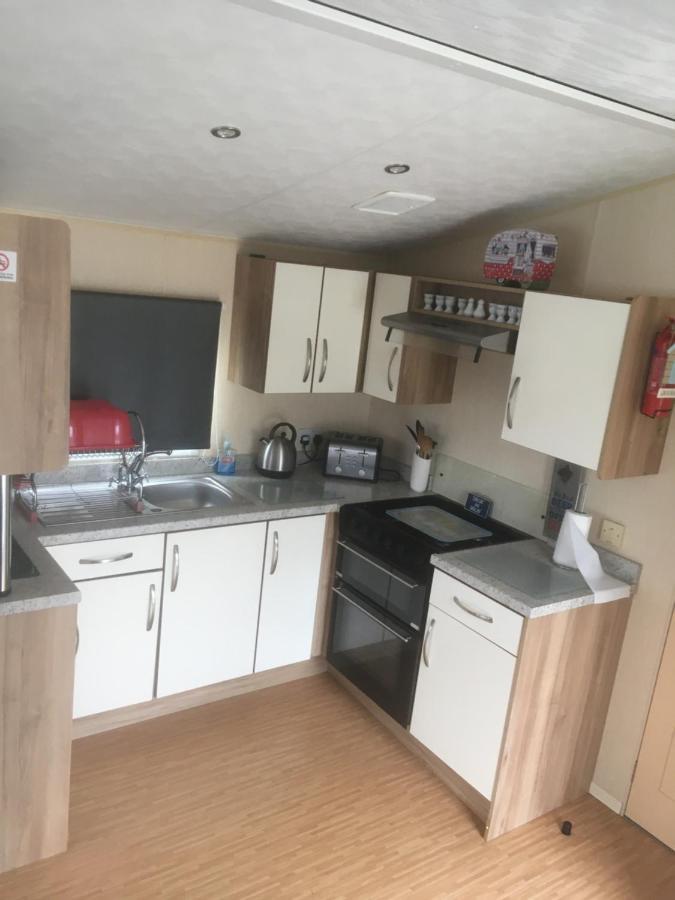 Take Me To The Beach At J&S Caravan Holidays Newquay Bay Resort Saint Columb Minor Exteriér fotografie